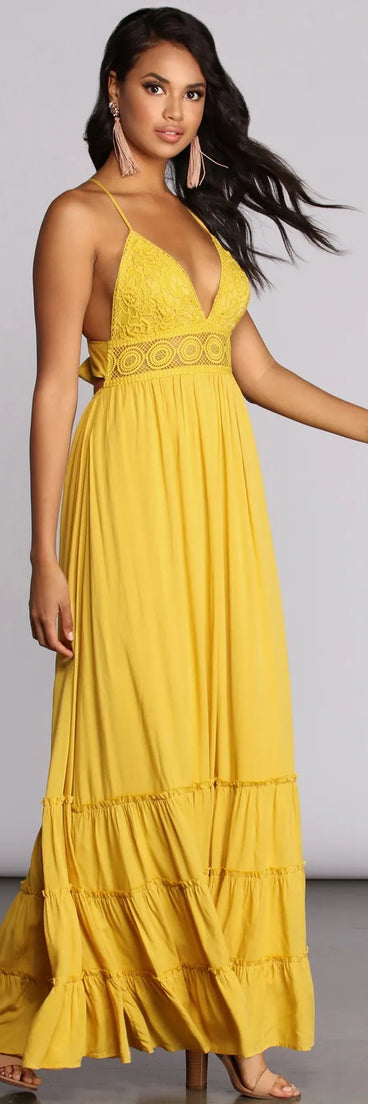 Spring Stunner Maxi Dress