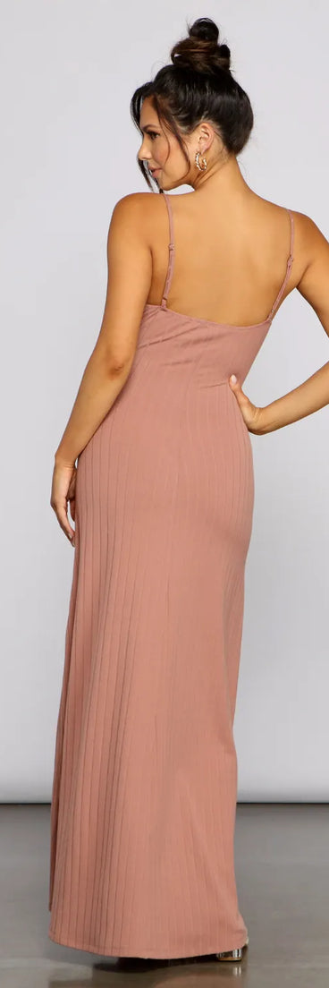 Effortless Style Tie-Front Maxi Dress
