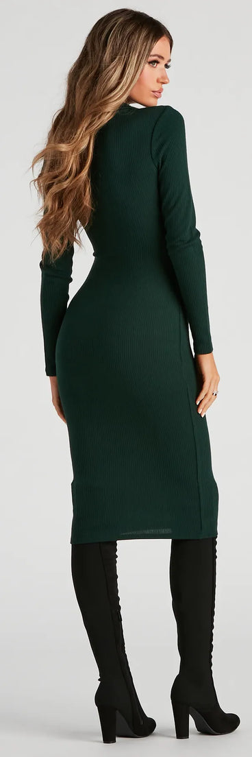 The Preppy Spirit Collared Midi Dress in hunter is a women's workwear piece offering a trendy style and unique accents, perfect for effortlessly creating an outfit-of-the-day look that transitions your office look to going-out ready.