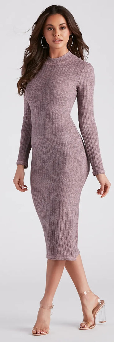 With its mid-calf hem and popular flattering fit, the Cozy Love Mock Neck Midi Dress in rose nails the balance of trend and ease, redefining go-to midi dresses for any occasion.