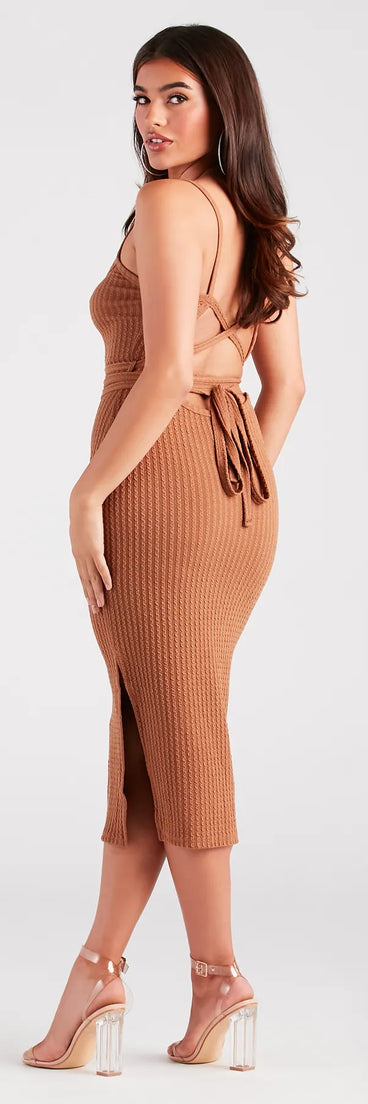 Trendsetting Cutie Cable Knit Lace-Up Dress