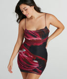 Step into winter chic with the So Fab Marble Print Mesh Mini Dress, a wine mini dress featuring an above-the-knee cut ideal for cocktail parties, festive gatherings, or clubwear.