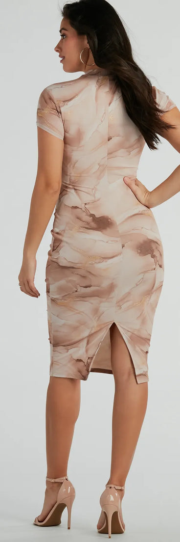 The Modern Masterpiece Short Sleeve Marble Midi Dress is a casual dress for more than special occasions with a fitted or flowy silhouette and accents in the most recent trends!