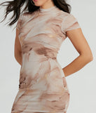 The Modern Masterpiece Short Sleeve Marble Midi Dress is a casual dress for more than special occasions with a fitted or flowy silhouette and accents in the most recent trends!