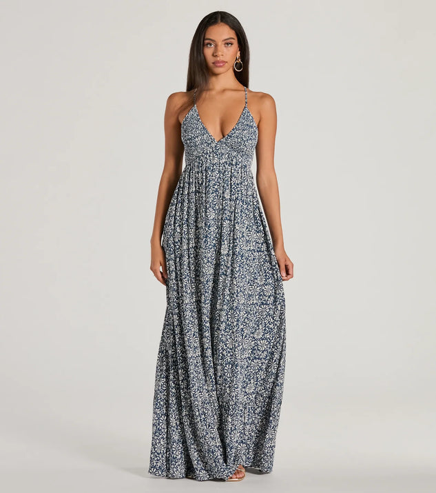 The Stroll The Beach V-Neck Floral Paisley Maxi Dress is a casual dress for more than special occasions with a fitted or flowy silhouette and accents in the most recent trends!