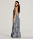 The Stroll The Beach V-Neck Floral Paisley Maxi Dress is a casual dress for more than special occasions with a fitted or flowy silhouette and accents in the most recent trends!
