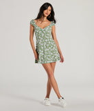 The Charming Ways V-Neck Floral Crepe A-Line Dress is a casual dress for more than special occasions with a fitted or flowy silhouette and accents in the most recent trends!