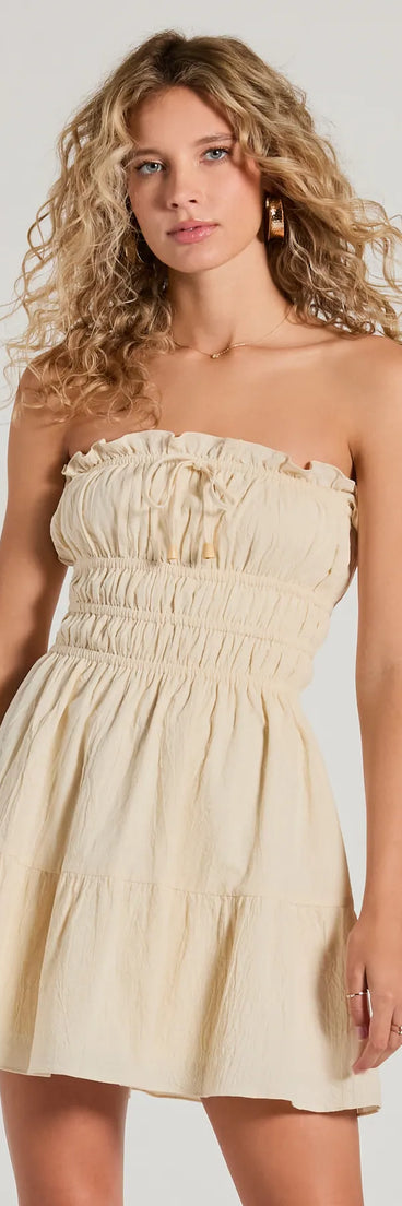 The True Devotion Strapless Ruffle Skater Mini Dress is a mini dress that will make a statement with its short hemline and on-trend details to have you ready for any event!