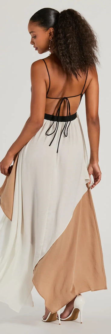 Whether you're headed to brunch or running errands, the Chic Passion V-Neck Color Block Maxi Dress in black delivers effortless style in a breathable, go-to casual dress.