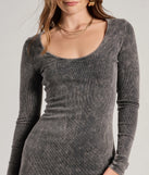 Stay stylish and warm in the Cool Staple Ribbed Knit Long Sleeve Midi Dress, a textured knit sweater dress that's ideal for a winter date-night outfit or a chic brunch look.