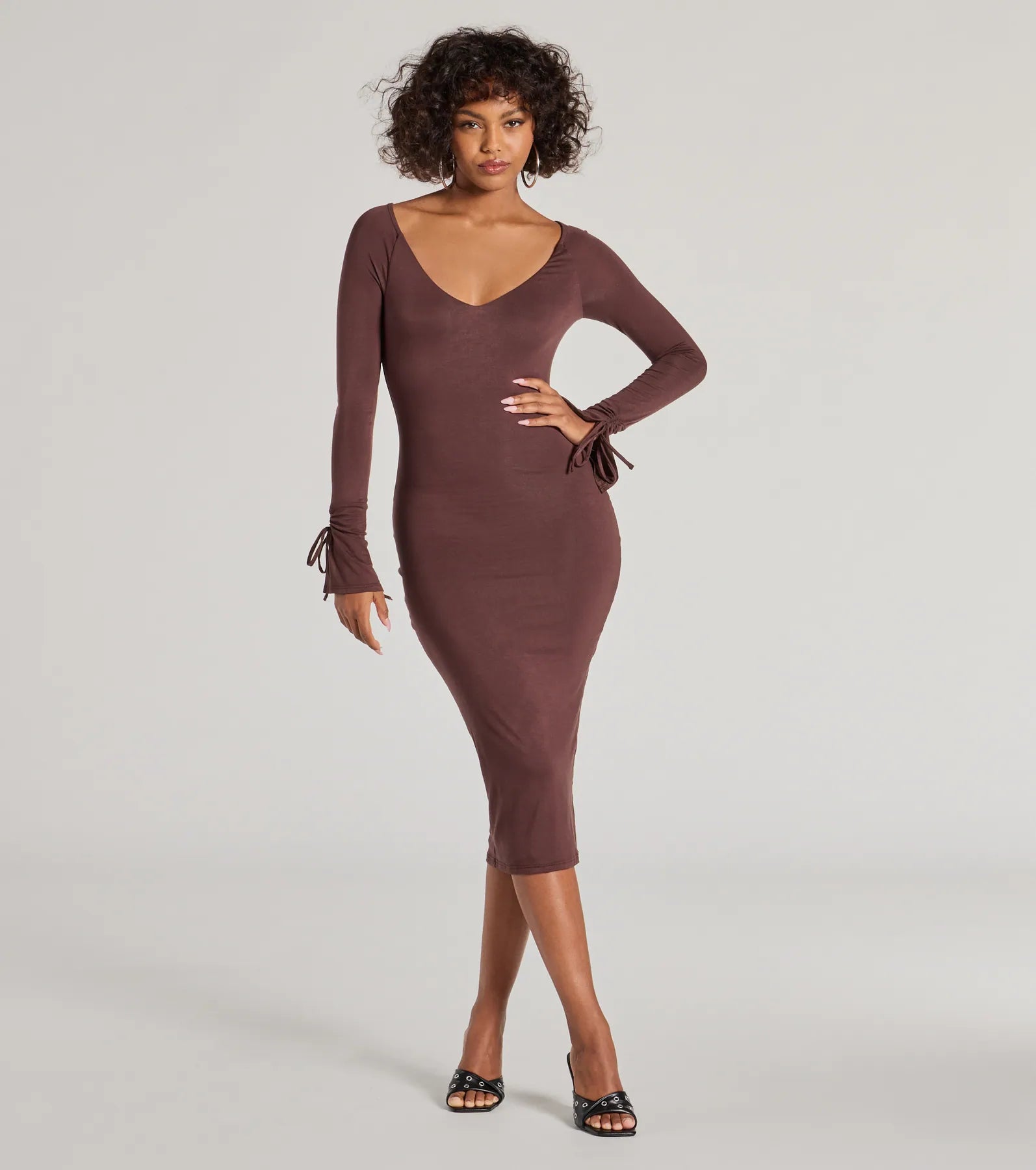Casual Chic Icon Long Sleeve Knit Midi Dress | Windsor