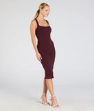 With its mid-calf hem and popular flattering fit, the Contemporary Sleek Bodycon Midi Dress in wine nails the balance of trend and ease, redefining go-to midi dresses for any occasion.