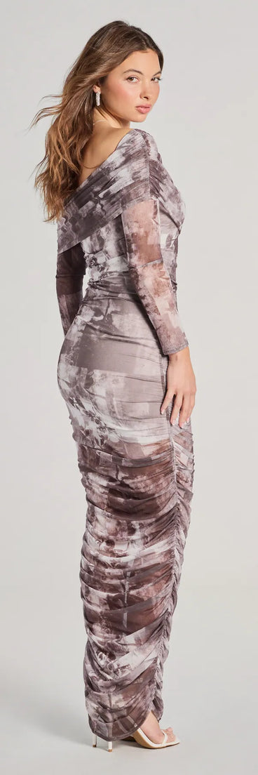 Whether you're headed to brunch or running errands, the Uptown Doll Off-The-Shoulder Abstract Maxi Dress in natural delivers effortless style in a breathable, go-to casual dress.