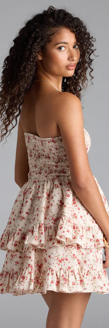 Whether you're headed to brunch or running errands, the Flirty Fave Floral Ruffled Skater Dress in ivory delivers effortless style in a breathable, go-to casual dress.