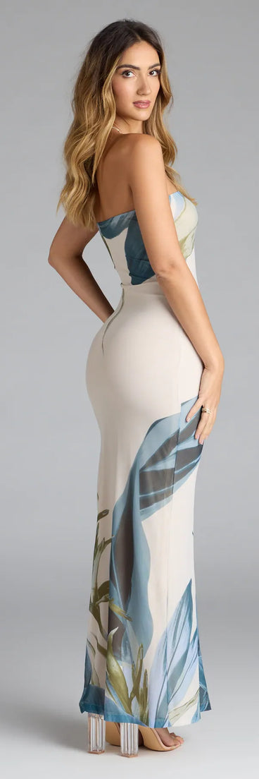 Soak up the season in the On A Vacay Strapless Tropical Slit Maxi Dress, a multi-color sundress styled for easy days, outdoor plans, and everything in between.