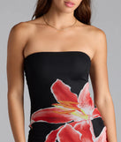 Whether you're headed to brunch or running errands, the Sun Kissed Strapless Floral Bodycon Mini Dress in black delivers effortless style in a breathable, go-to casual dress.