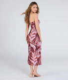 Flaunt your silhouette in the tight Maui Nights Strapless Tropical Midi Dress in dark denim wash, a bodycon dress that empowers your look with bold style and effortless edge.
