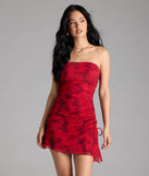 Own every entrance in the Sassy Sweet Floral Strapless Mini Dress, a red party dress perfect for milestone birthdays and grad parties, or dancing through summer nights and unforgettable bachelorette celebrations.