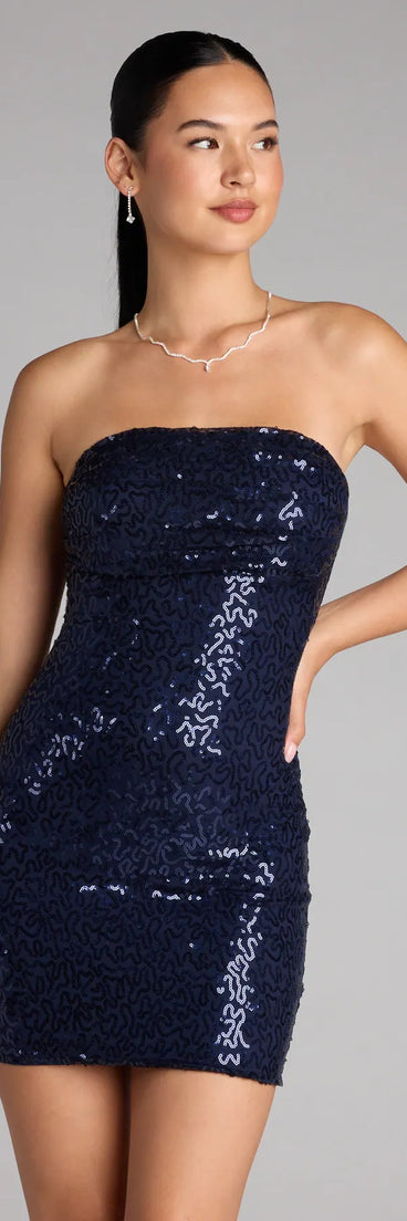 The Sparkle Goals Sequin Tube Mini Dress is your new go-to navy blue dress—effortless, versatile, and made to update your fall style in seconds.