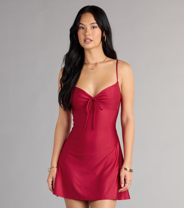The Sweetest Vibe V-Neck Tie A-Line Dress is your new go-to Windsor dress—effortless, versatile, and made to update your fall style in seconds.