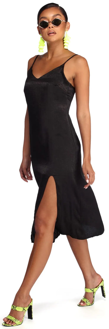 Ready For My Close-Up Midi Dress