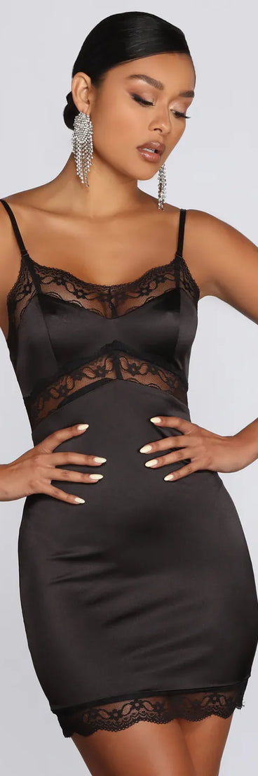 Effortlessly Sexy Mini Dress