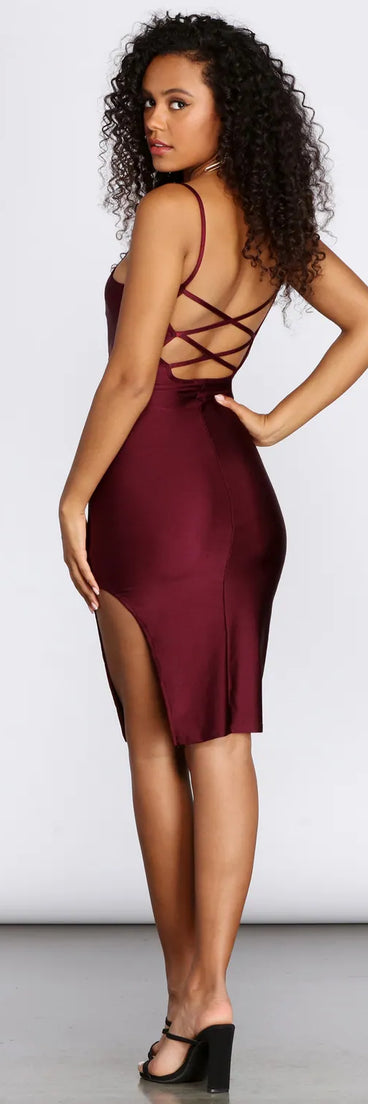 Criss Cross Scooped Midi Dress