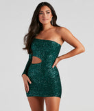 Turn heads in the beaming Sparkle Party Sequin One-Shoulder Mini Dress, a stunning hunter sequin dress designed to add sparkle and elegance to your next night out or special occasion.