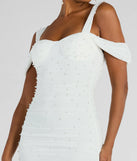Own every entrance in the Breathtaking Impression Faux Pearl Bodycon Mini Dress, a white party dress perfect for milestone birthdays and grad parties, or dancing through summer nights and unforgettable bachelorette celebrations.