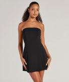 Step into seasonal chic with the Forever Chic Drop Waist A-line Mini Dress, a raisin purple mini dress featuring an above-the-knee cut ideal for cocktail parties, festive gatherings, or clubwear.