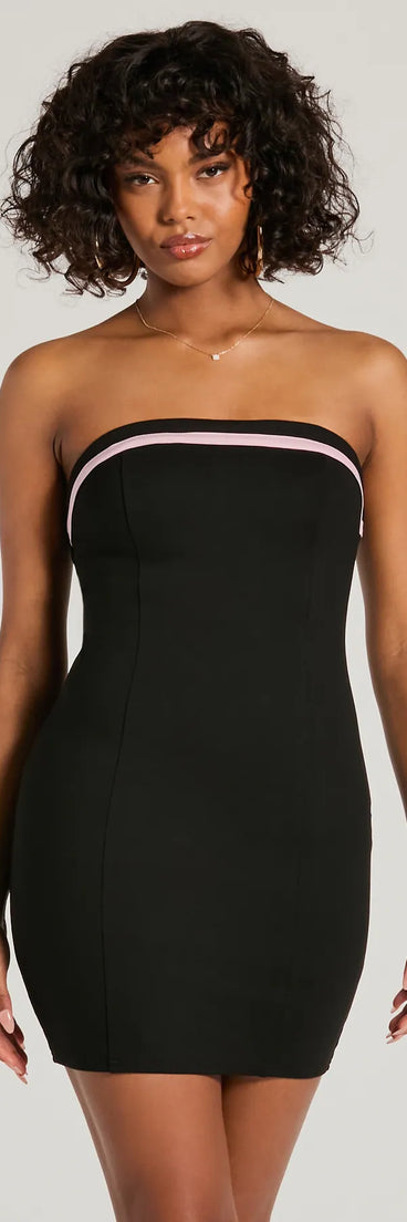 The Irresistible Confidence Lace-Up Ponte Mini Dress is a mini dress that will make a statement with its short hemline and on-trend details to have you ready for any event!