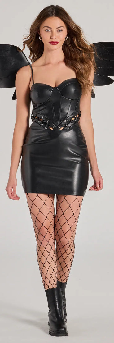 Step into winter chic with the Dark Angel Faux Leather Corset Mini Dress, a black mini dress featuring an above-the-knee cut ideal for cocktail parties, festive gatherings, or clubwear.