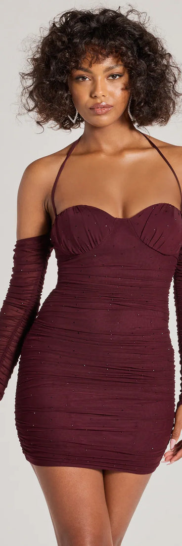 Add royal flair with the Glam Instinct Cold Shoulder Rhinestone Mini Dress in raisin, a viral-worthy pick from the purple homecoming dress collection made to light up your HOCO feed.