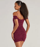 Own every entrance in the Sultry Glitz Glitter Cold-Shoulder Mini Dress, a wine party dress perfect for milestone birthdays and grad parties, or dancing through summer nights and unforgettable bachelorette celebrations.