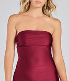 Make a bold statement in the So Your Vibe Strapless A-line Mini Dress in wine, the perfect spring dress for weddings, cocktail hours, nights out, and/or seasonal celebrations.