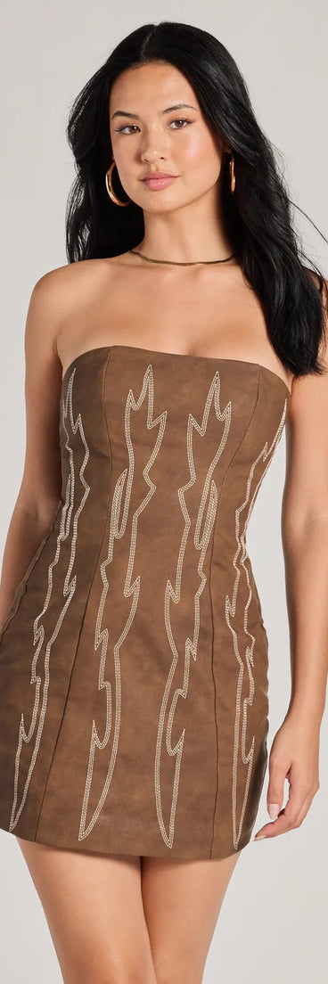 The Western Baddie Strapless Lace-Up Mini Dress is a mini dress that will make a statement with its short hemline and on-trend details to have you ready for any event!