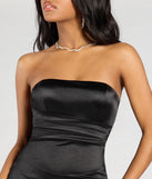 Own every entrance in the Flaunt It Satin Strapless Bodycon Mini Dress, a black party dress perfect for milestone birthdays and grad parties, or dancing through summer nights and unforgettable bachelorette celebrations.
