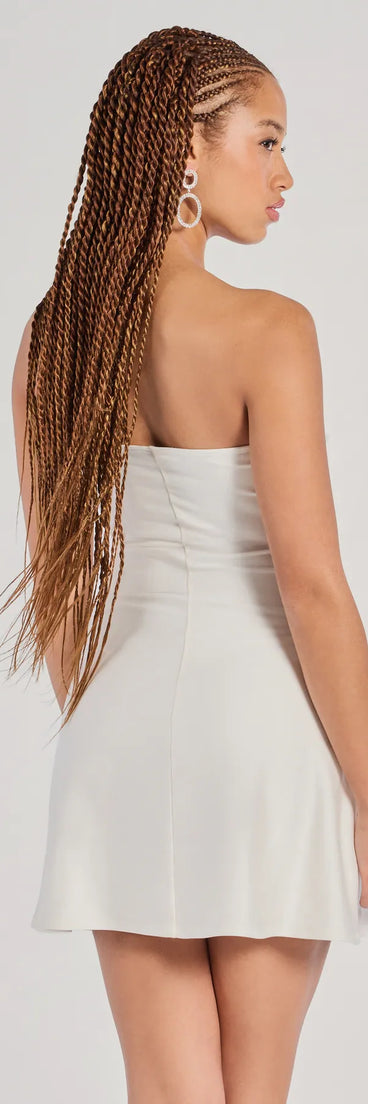 Chic Amore Strapless Pleated Satin A-Line Mini Dress, a trendy white mini dress featuring modern details and a fresh seasonal hue, perfect for creating chic 2025 looks.