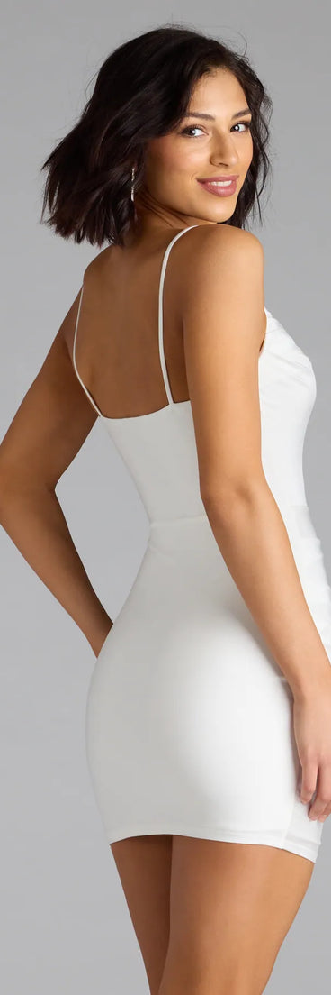 Own every entrance in the Flawless Allure Cowl Neck Bodycon Mini Dress, a white party dress perfect for milestone birthdays and grad parties, or dancing through autumn nights and unforgettable bachelorette celebrations.