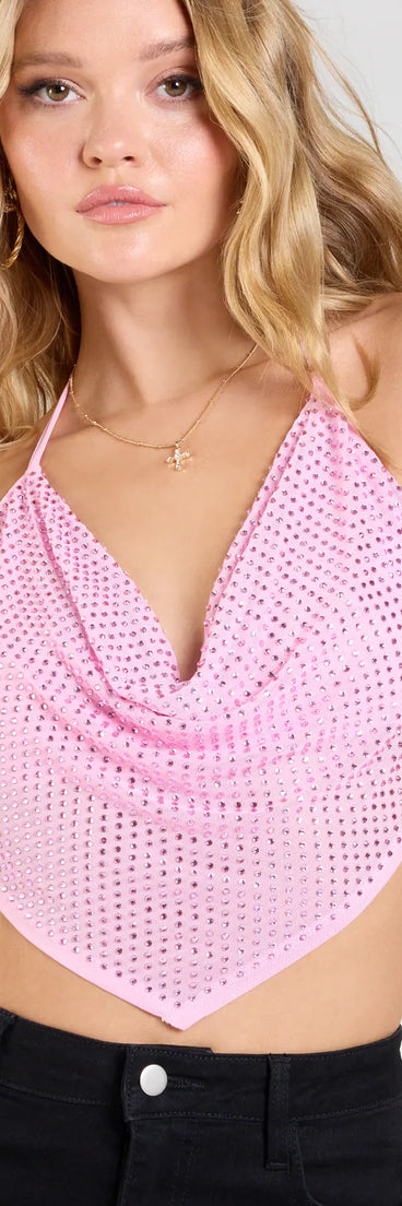 For college campus looks, game day outfits, or a bold going-out vibe, the Life Of the Party Rhinestone Open Back Crop Top is an on-trend pink crop top that easily styles with your favorite denim.