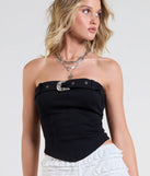 From bold to effortless, the Moving Free Belted Strapless Ponte Crop Top lets you define your vibe with black tops that speak your style.