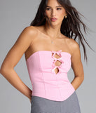 From bold to effortless, the Love For Bows Strapless Ponte Crop Top lets you define your vibe with pink tops that speak your style.
