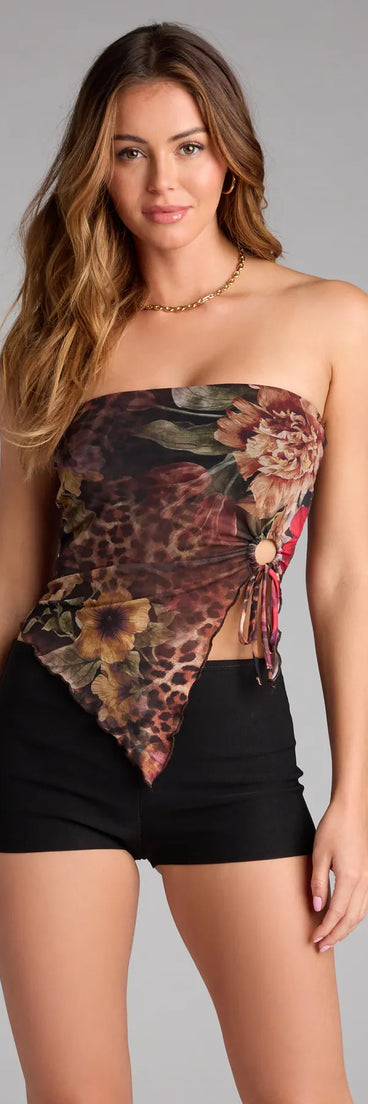 Complete your look with the Wild Vibe Leopard Floral Print Tube Top, a trendy brown top that’s ready to pair with anything in your fall rotation.