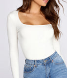 Basic Babe Scoop Top