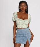 Ditsy Floral Puff Sleeve Crop Top