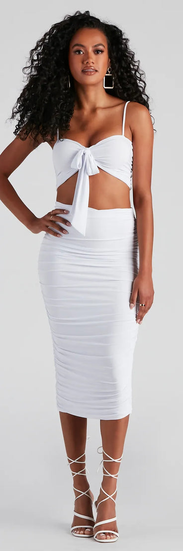 Cropped Ruched Tie Front Top