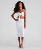 Cropped Ruched Tie Front Top