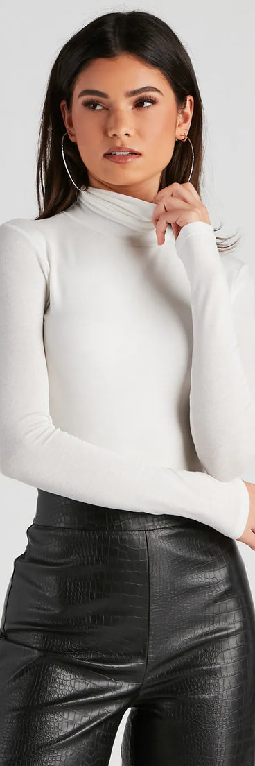 Basic Long Sleeve Crepe Turtleneck Bodysuit