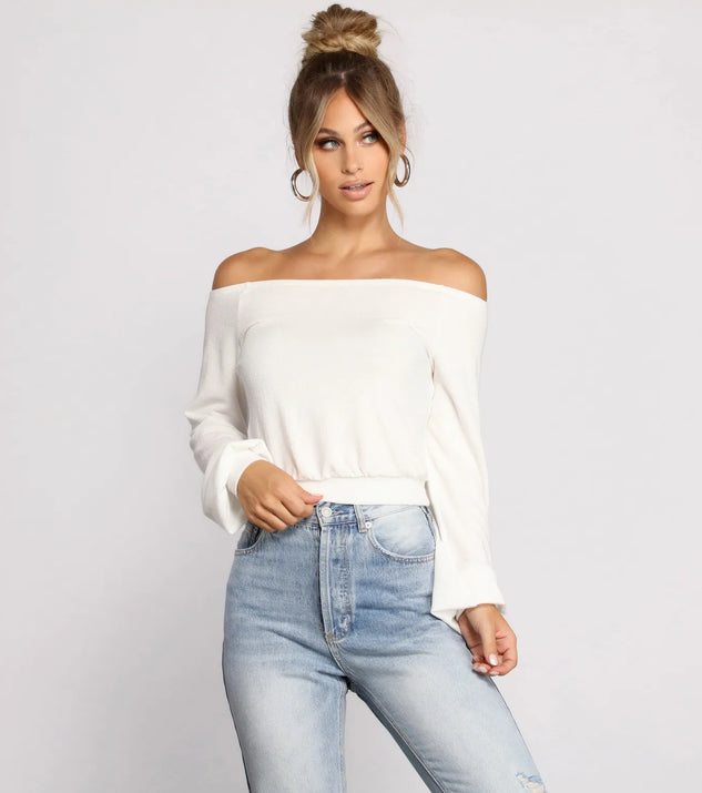 She's A Stunner Off The Shoulder Crop Top