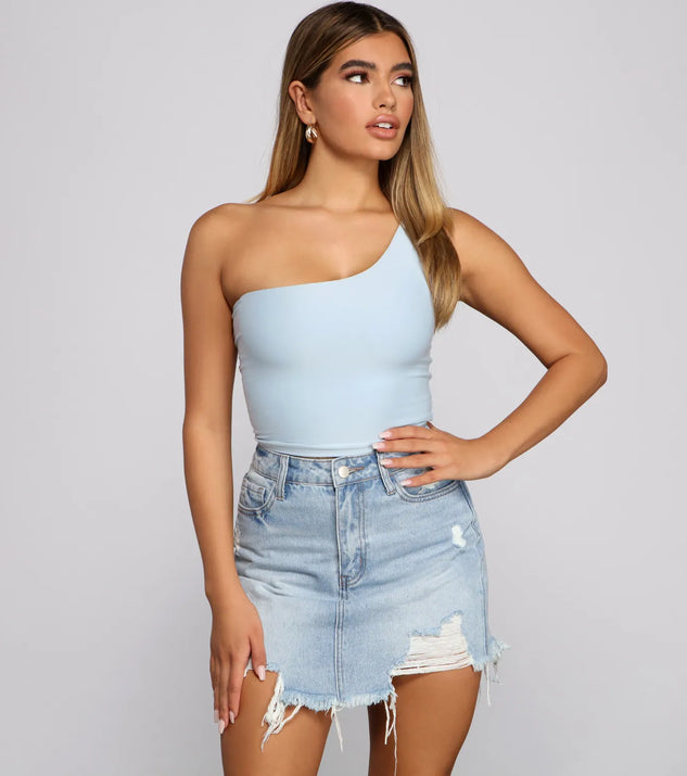 Sultry Style One-Shoulder Crop Top